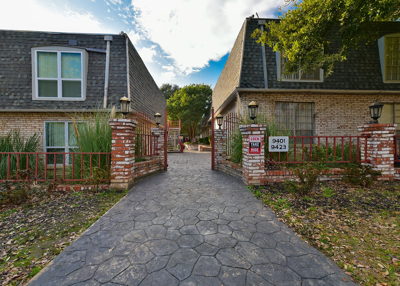 Before renovation: Entrance and curb appeal