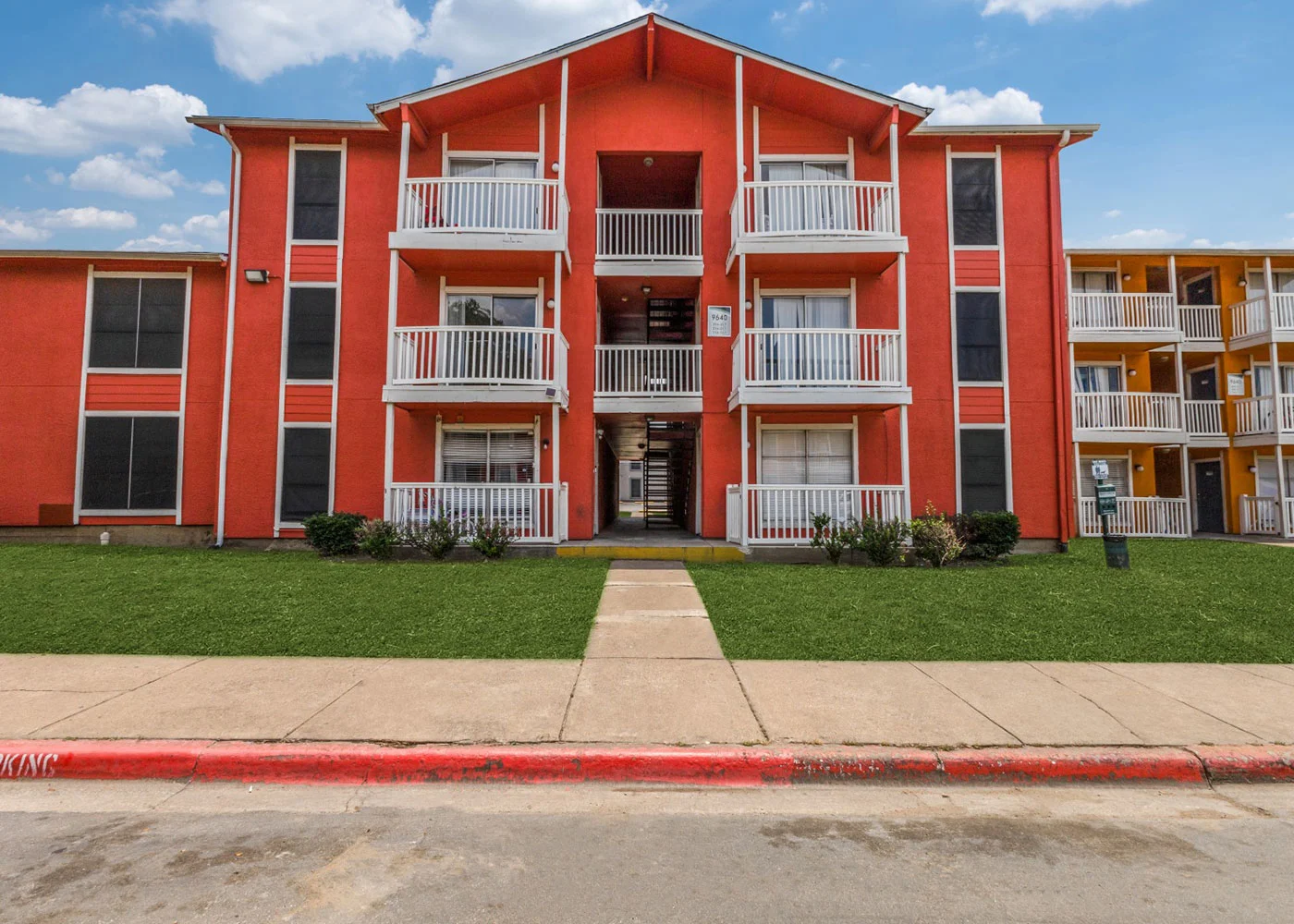 Before renovation: Exterior transformation