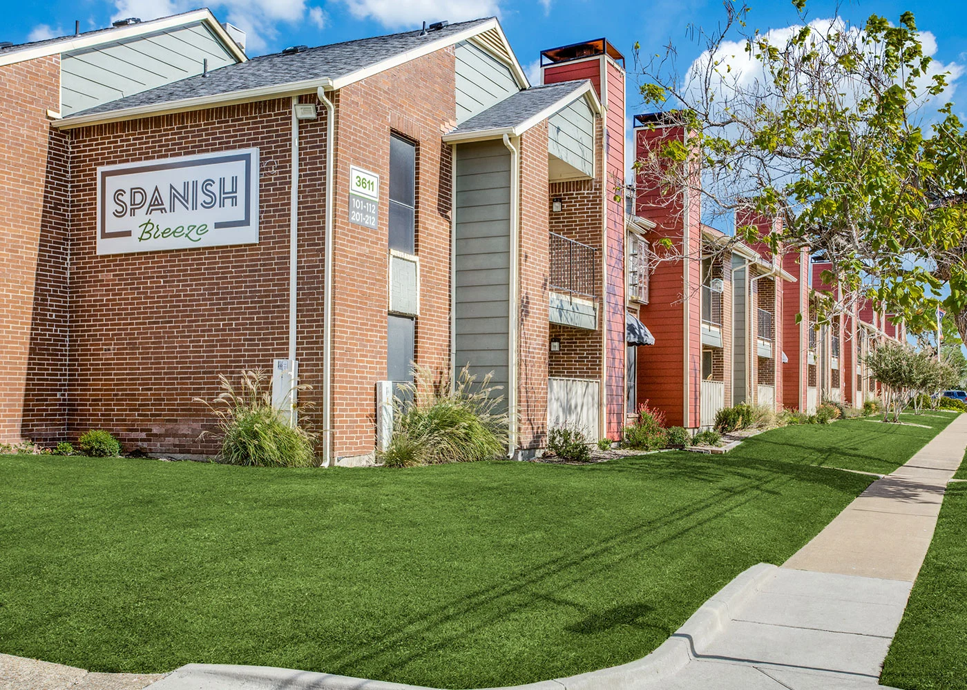 Before renovation: Façade transformation